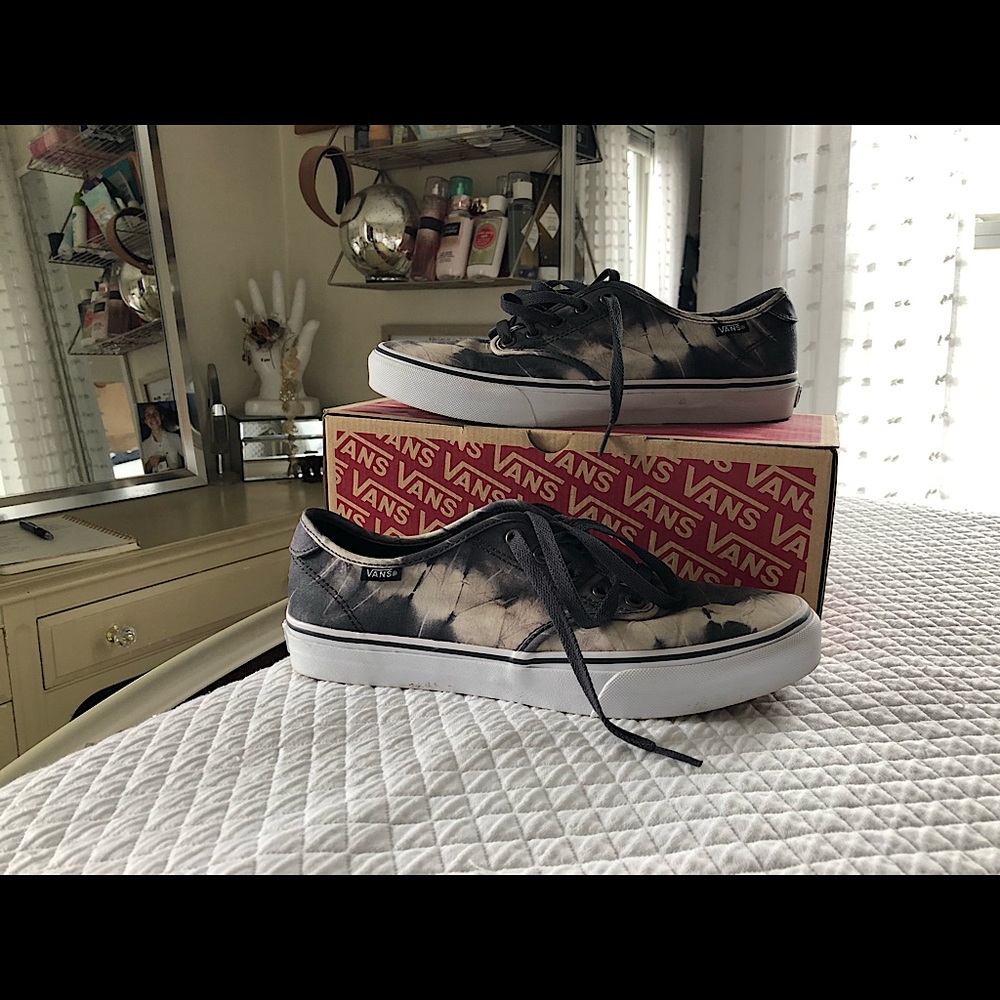 Vans sneakers